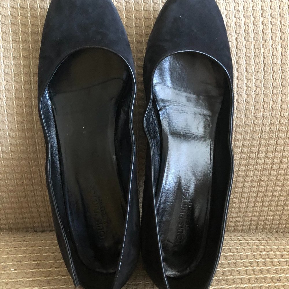 Louis Vuitton Uniformes Black Suede Revival Round - Picture 14 of 14
